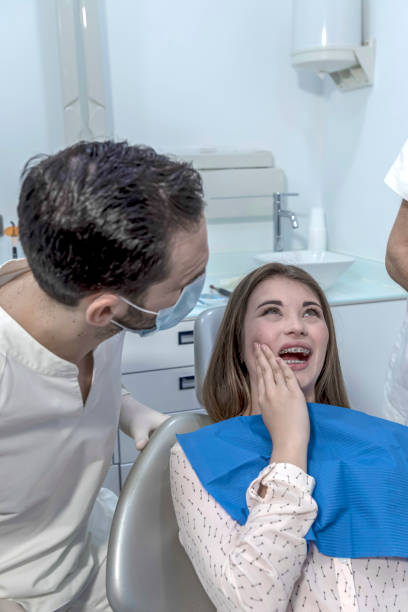 Best Emergency Root Canal Treatment in Chesaning, MI